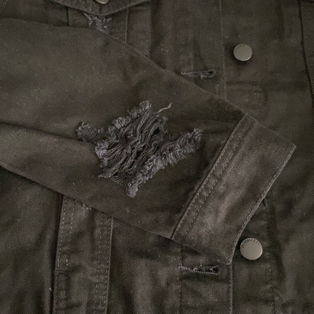 Distressed black jacket - Picture 4 of 7